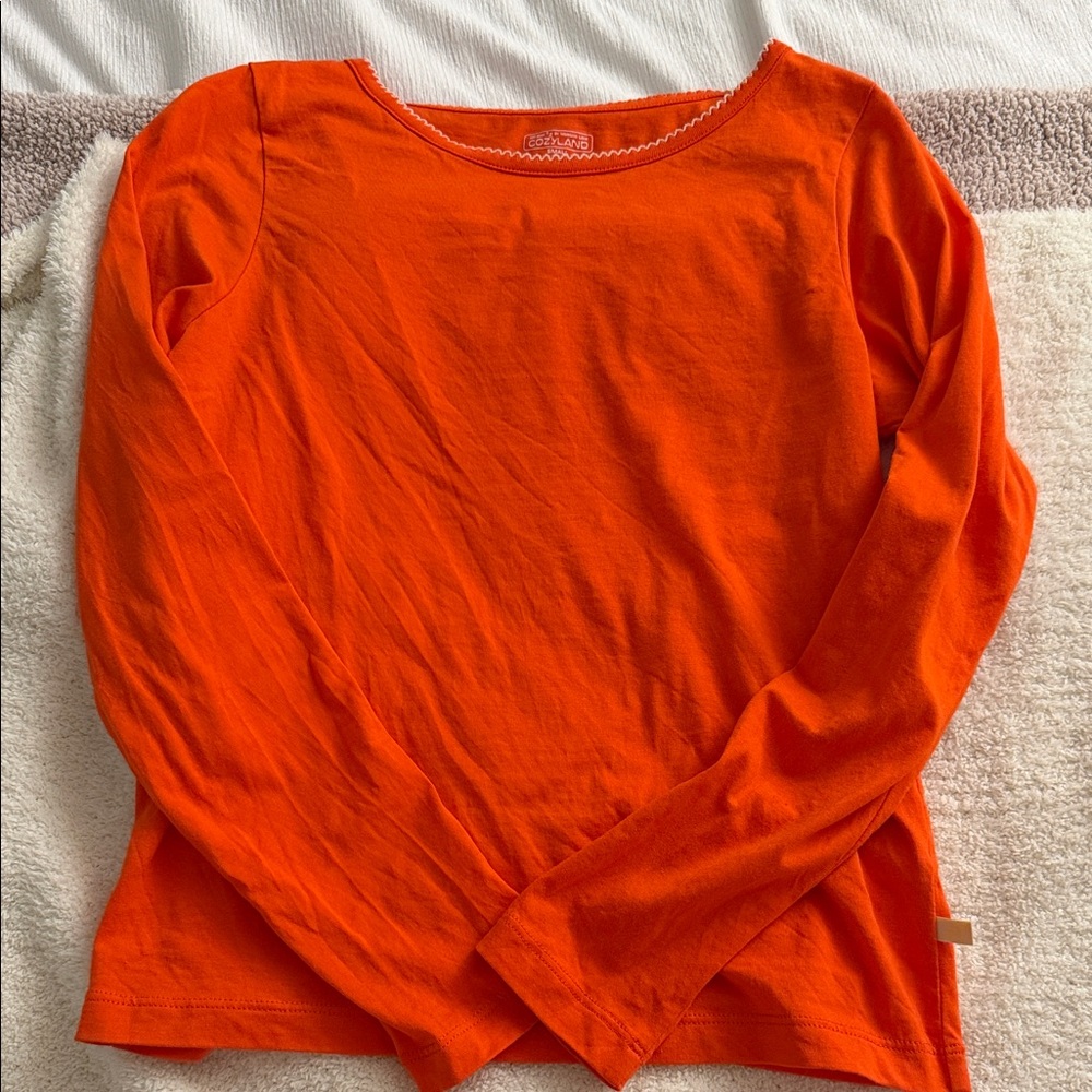 Cozyland Ellie Long Sleeve Women's Top Scarlet